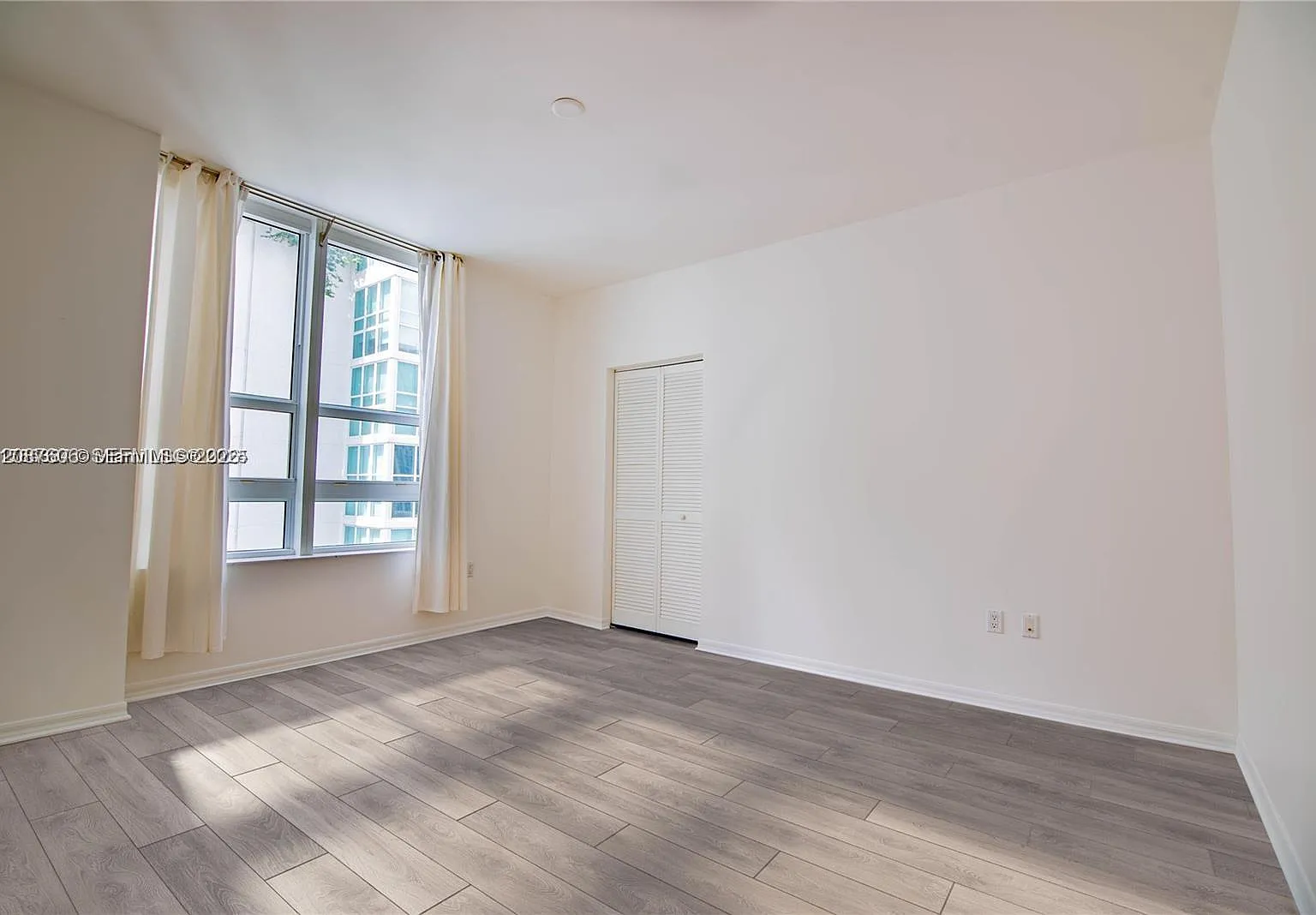 The Plaza 851 Brickell Co — Photo 4