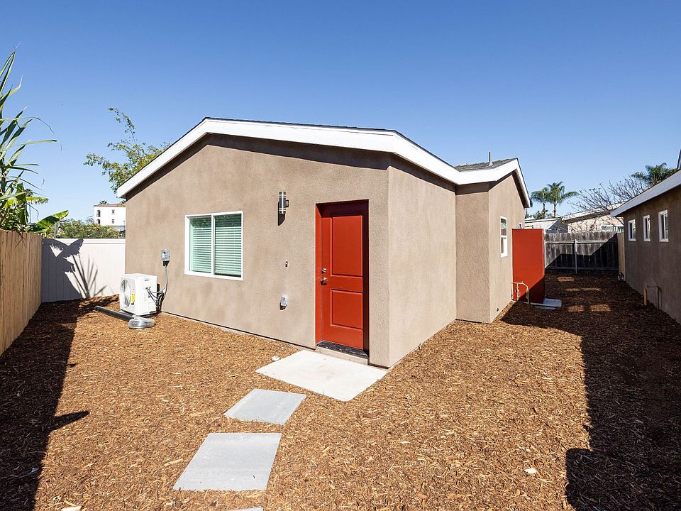 1st image of 3302 Carolyn Cir