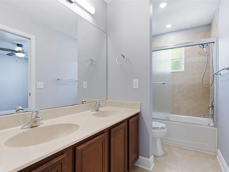 20402 Needletree Dr — Photo 15