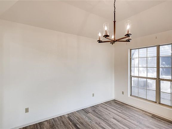 5th image of 1107 Hatteras Dr