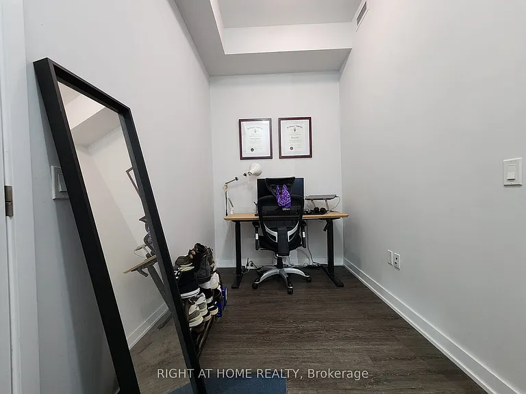 4055 Parkside Village Dr #618 — Photo 9