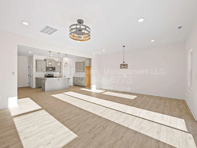 11027 Pagebrook Ln — Photo 7