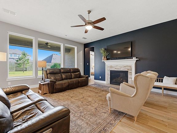 5th image of 712 Serenity View Ln