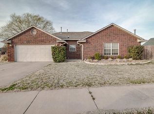 1901 NW 176th St, Edmond, OK 73012