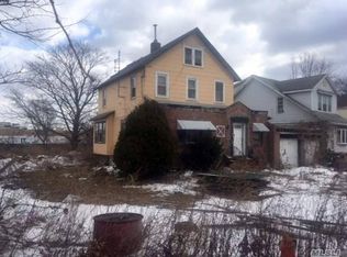14233 Hook Creek Blvd, Rosedale, NY 11422