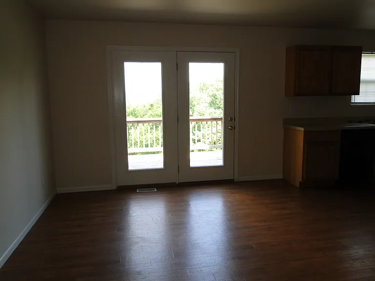 22675 Hanley Ln — Photo 5