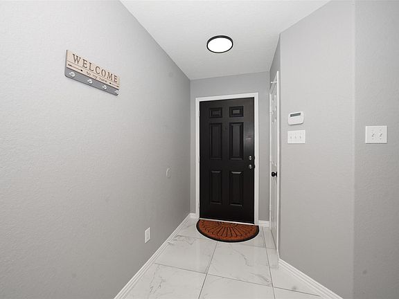 5th image of 10606 Ince Ln