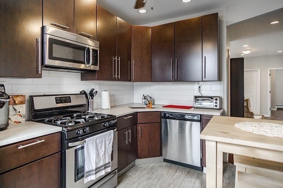 1st image of 25-19 45th St #2