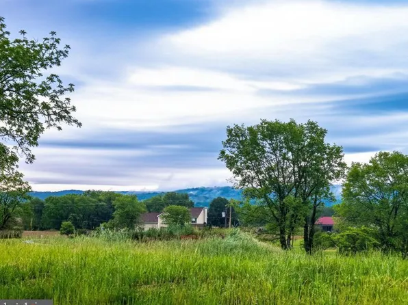 Jingle Bells Ct Lot 2, Harpers Ferry, WV 25425