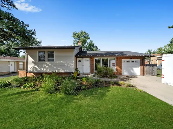 602 Arthur Dr, Lombard, IL 60148