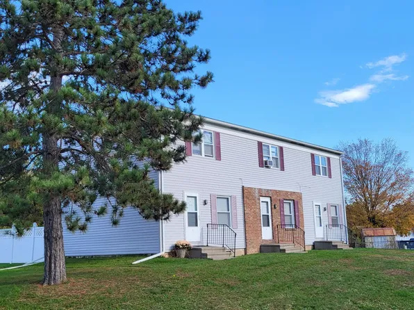 16 Chestnut St, Tunkhannock, PA 18657