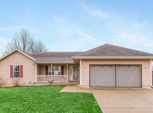 405 E 22nd Ter, Kearney, MO 64060