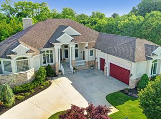 34 Courtney Ct, Freehold, NJ 07728