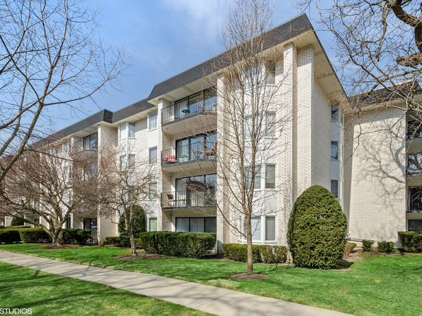 Wilmette Real Estate Wilmette Il Homes For Sale Zillow