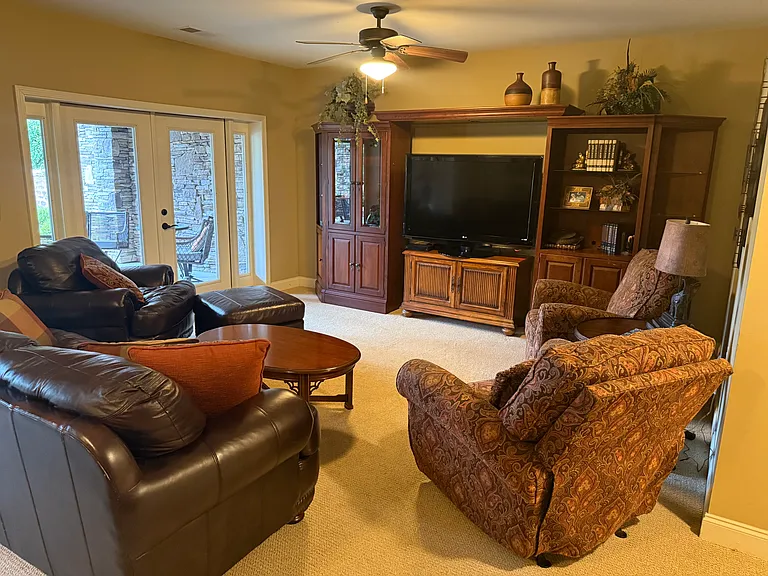 319 Blue Water Way — Photo 12