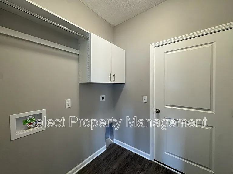 8793 Elmont Cv — Photo 15