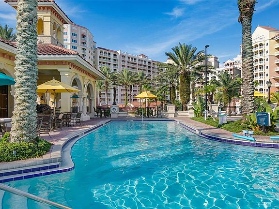 5th image of 200 OCEAN CREST DRIVE #913