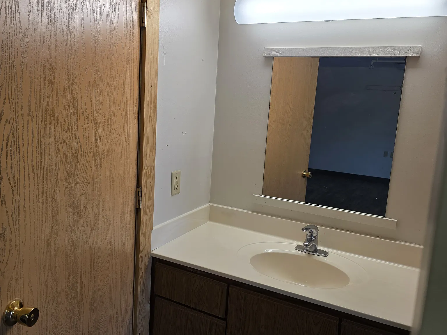 1 bed, 550 sqft, $890 — Photo 4