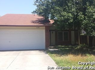 11210 Spring Crest Dr, San Antonio, TX 78249