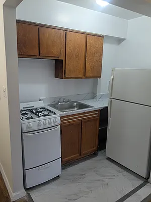 86-19 Elmhurst Avenue #5F