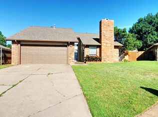 1609 Green Leaf Ln, Edmond, OK 73013