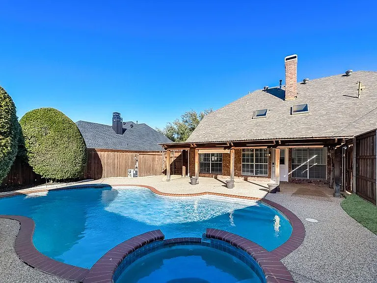 3509 Chaney Ln — Photo 4