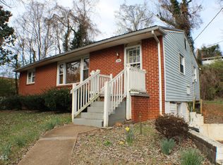 3988 Memorial Blvd, Kingsport, TN 37664