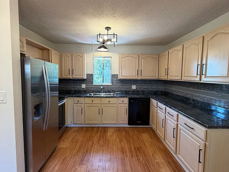 5700 W 28th Ave #11 — Photo 9
