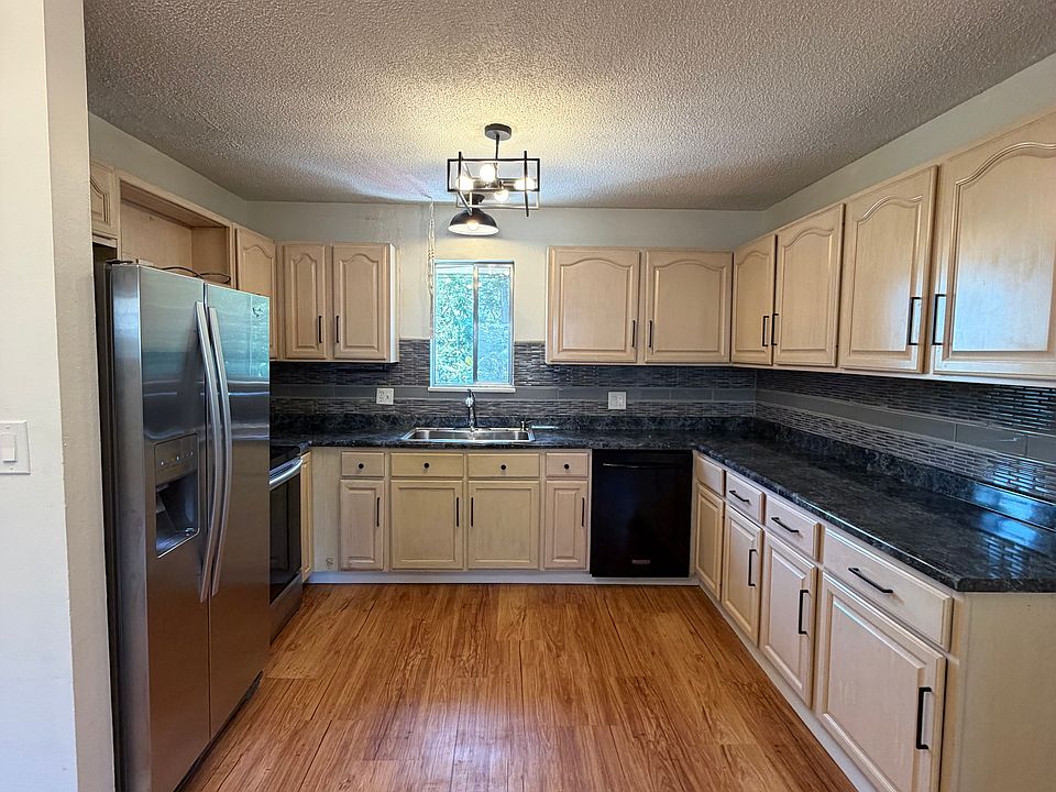 1st image of 5700 W 28th Ave APT 11