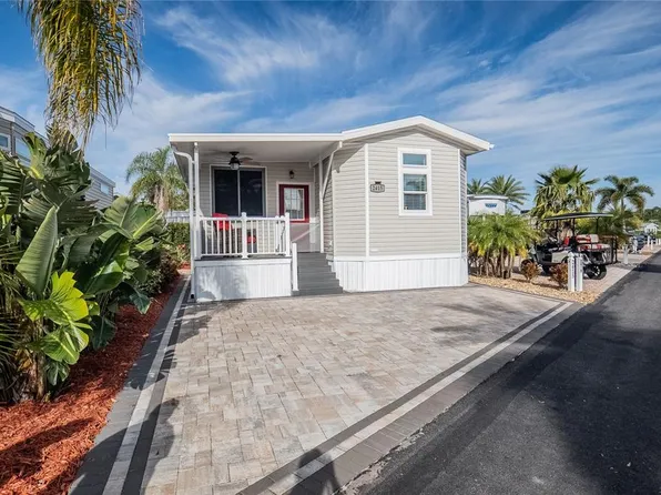 2415 Citrus Tree Rd, Clermont, FL 34714