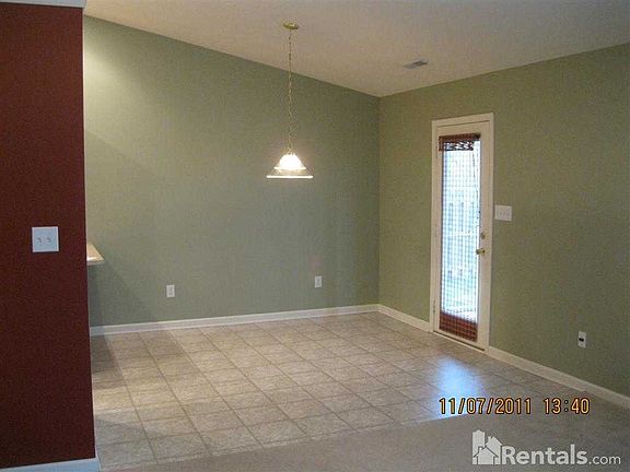 5th image of 2955 Stillcrest Ln