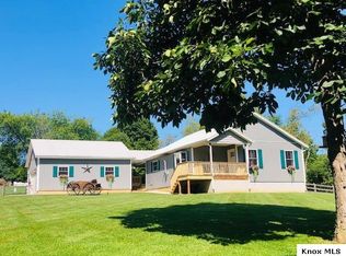 20495 Arrington Rd, Utica, OH 43080