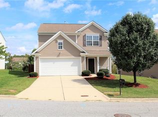 2464 Ingleside Dr, High Point, NC 27265