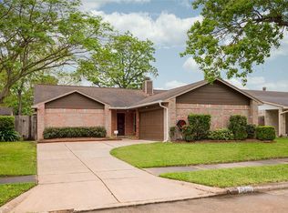 11427 Devencrest Dr, Houston, TX 77066