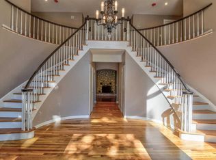 11 Taylor Lake Ct, Manalapan, NJ 07726