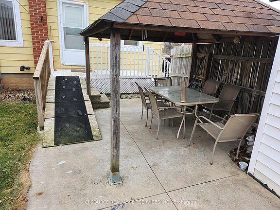 2nd image of 279 Millen Rd