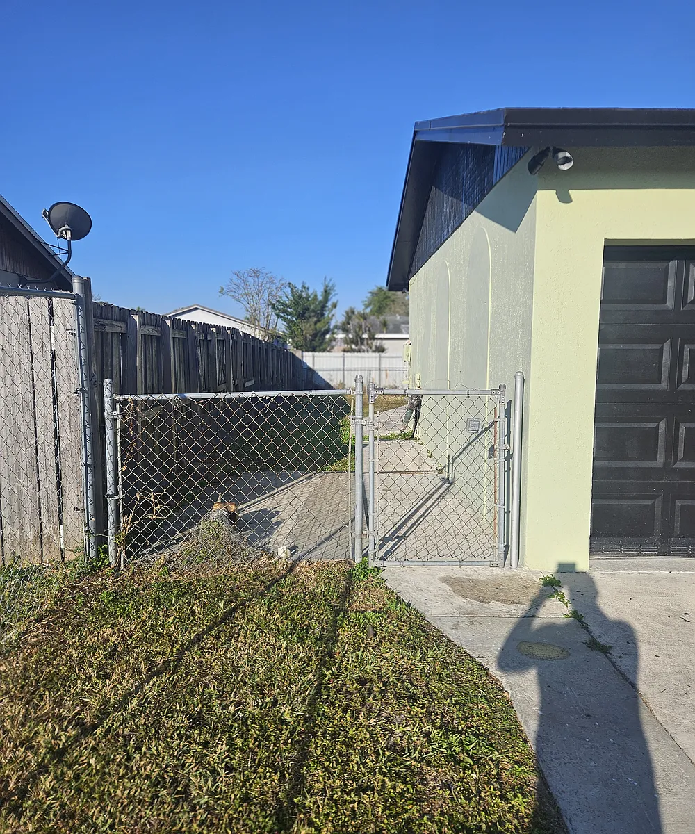 Building Photo - 26604 SW 124th Ct