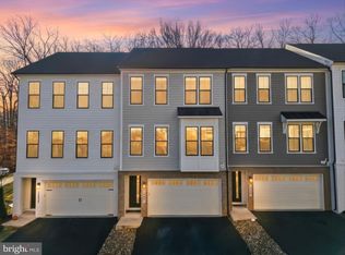 14661 Battery Ridge Ln, Centreville, VA 20120