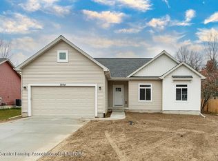 Bennington Greens Dr, Owosso, MI 48867