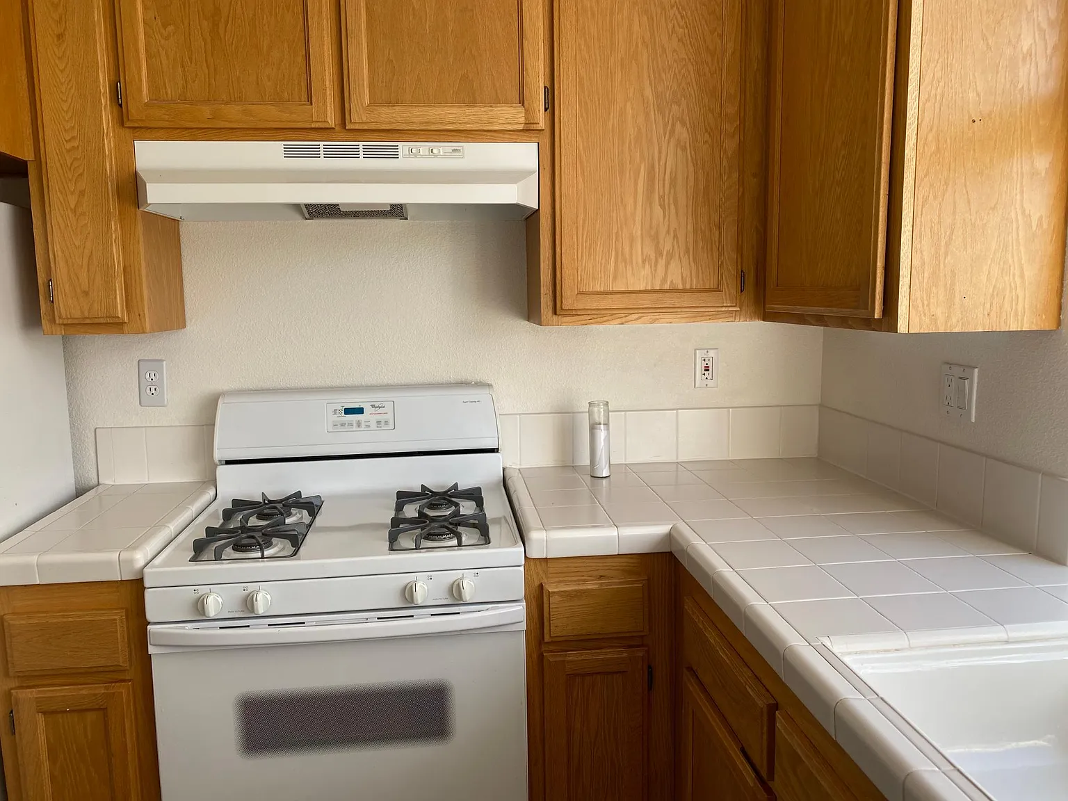 5525 Rainbow Cir — Photo 4
