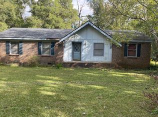 169 S Center Rd, Darlington, SC 29532