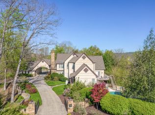 1009 Gloucester Ct, Kingsport, TN 37660