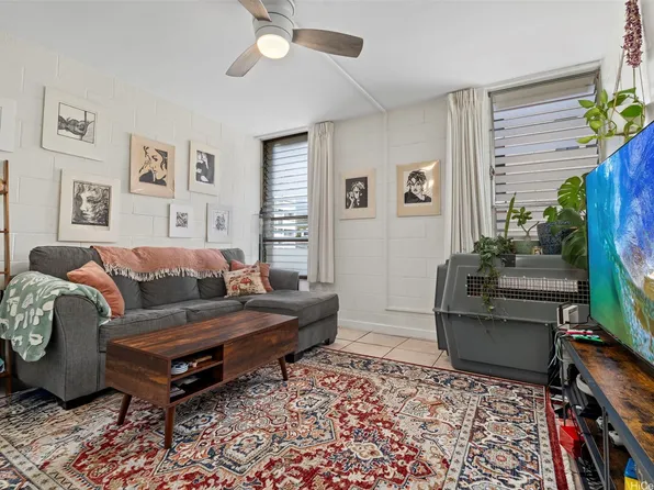 1440 Ward Ave APT 505, Honolulu, HI 96822