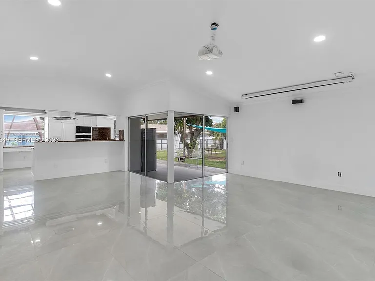 26222 SW 133rd Ct — Photo 3