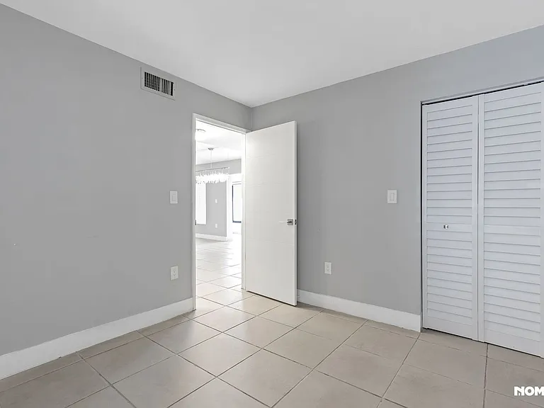 8827 SW 123rd Ct #105 — Photo 27