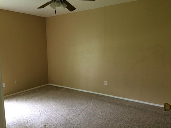 5th image of 3438 Venture St