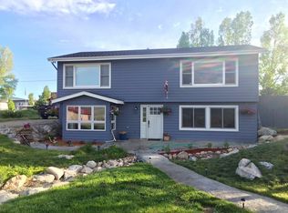 245 E Garnet Ave, Granby, CO 80446
