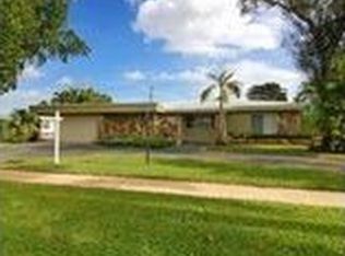 302 S Fig Tree Ln, Plantation, FL 33317