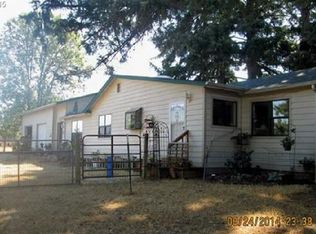 1091 Valley View Rd, Sutherlin, OR 97479