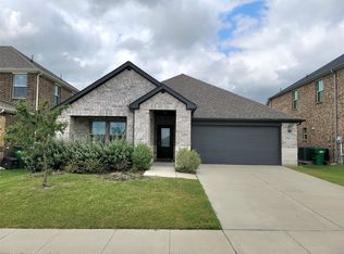 516 Taylor Dr, Fate, TX 75087